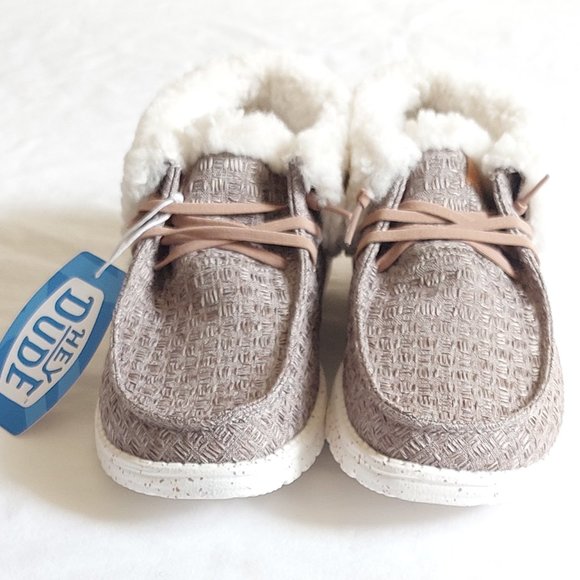 HEY DUDE Wendy Slip-On Shoes for Ladies - Picture 2 of 4